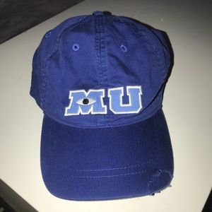 Disney Hat !!nw/ot!!